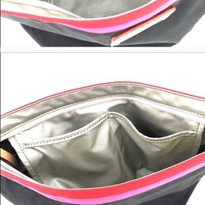 kate spade Bags - NWT KATE SPADE COSMETIC BAG kate spade Bags - NWT KATE SPADE COSMETIC BAG